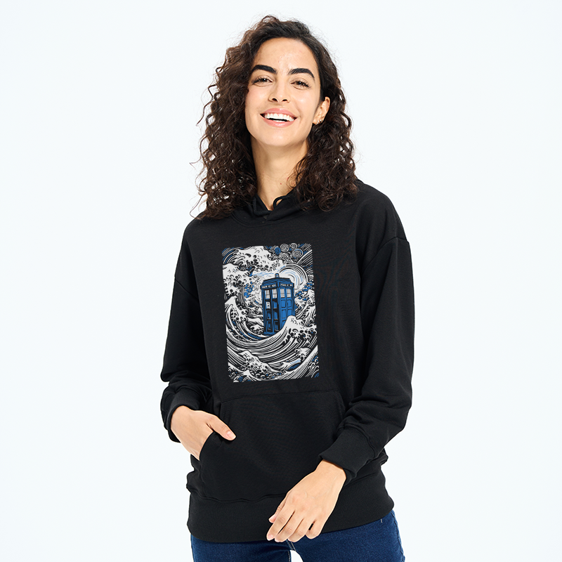 teskony The Great Wave Off Tardis Classic Hoodie